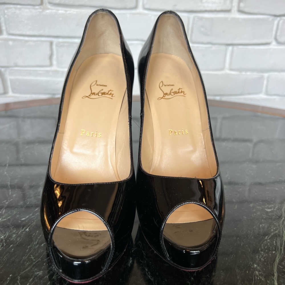 Christian Louboutin Very Prive Patent PeepToe Pumps perfect condition ❤️ - Picture 7 of 13